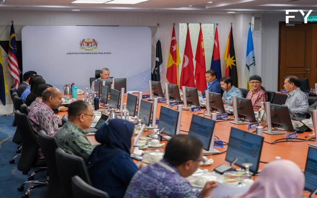 Malaysia Must Harness Data and AI to Drive 13th Malaysia Plan Success, Says Fadillah