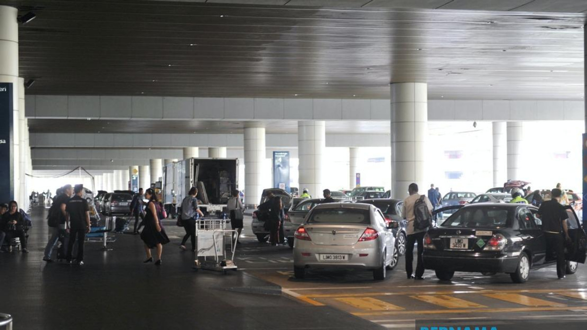 JPJ Ramps Up Airport Security Push Against Illegal Taxi Touts