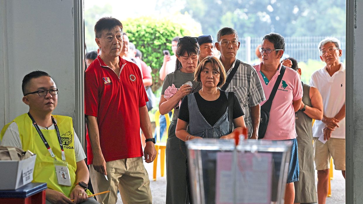Malaysia's Political Frenemies: Understanding the Age of Strategic Ambivalence