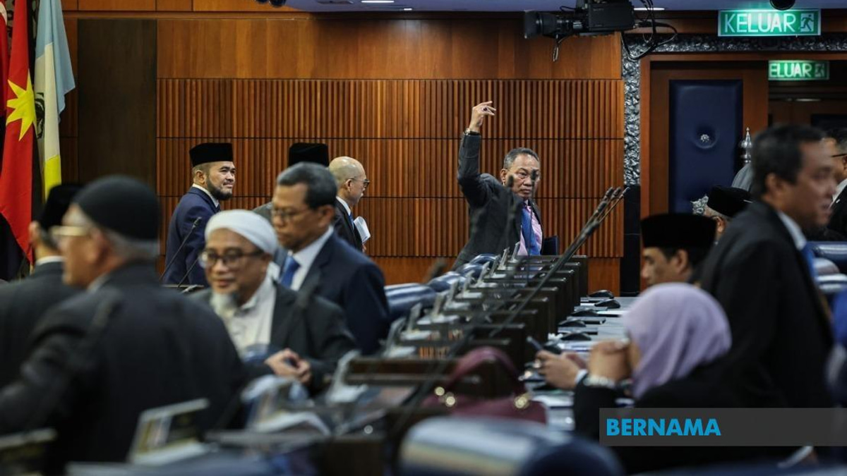 Opposition Boycott of Tabung Haji RCI Debate Weakens Parliamentary Oversight, Say Experts