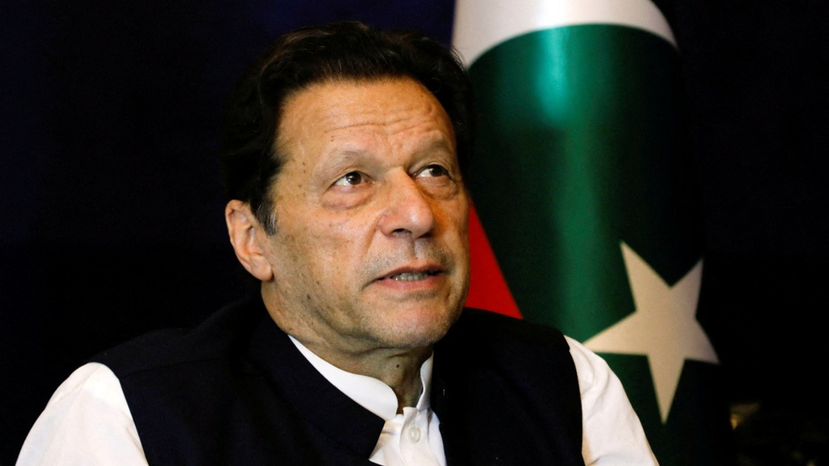 Imran Khan Returns to Prison After Court-Ordered Medical Examination