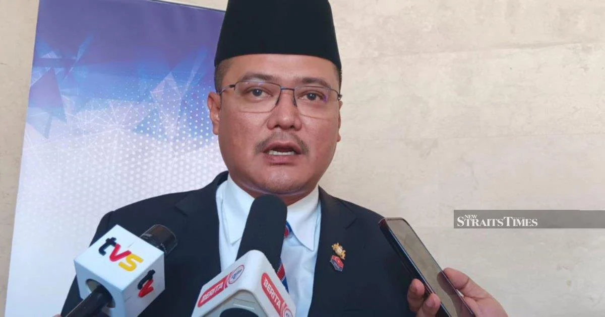 Johor BN Rejects Ex-Speaker Puad's Palace Claims as Political Pressure Mounts