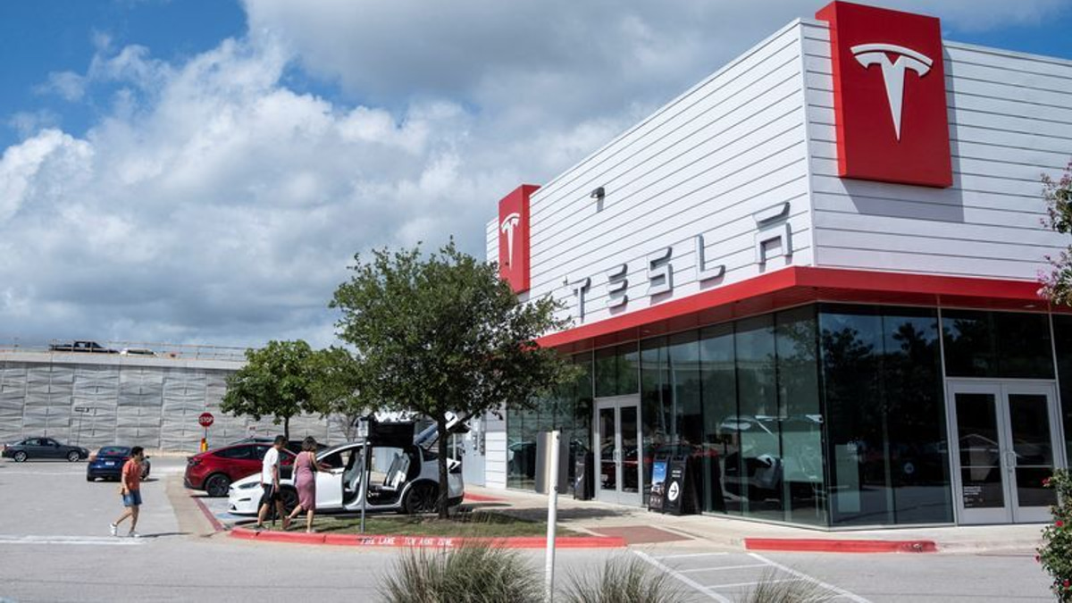 US Safety Board Launches Investigation into Tesla Crash That Killed Texas Resident