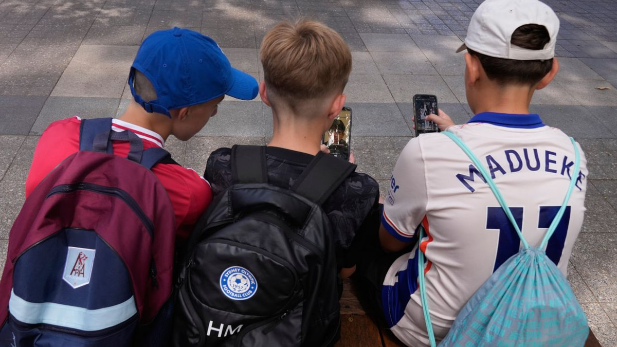 Australia tightens social media ban for children as enforcement struggles emerge