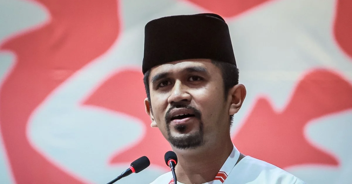 BN Youth Chief Hits Out at Absent Johor PH Heavyweights in State Election Campaign