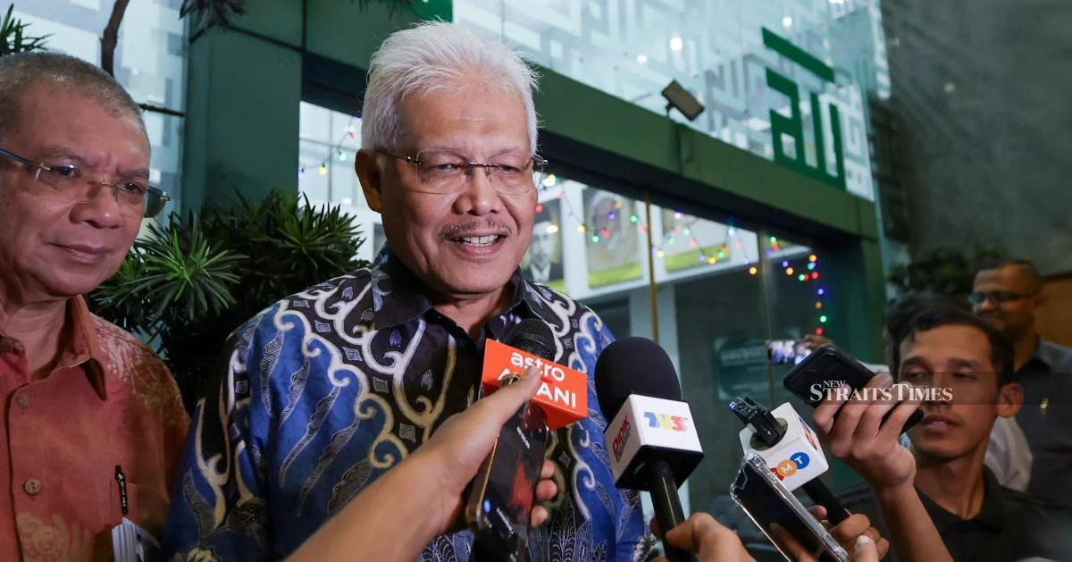 Hamzah to Reclaim Opposition Leader's Seat as Bersatu Shifts Seating Position