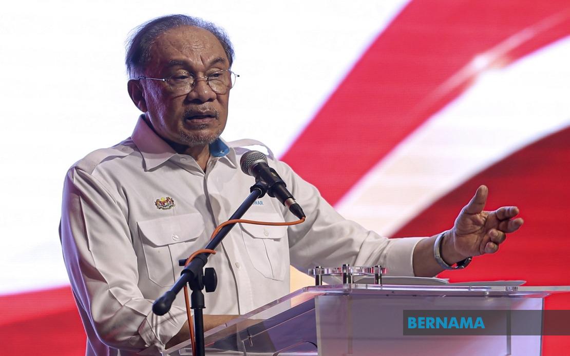 JPKK Leaders Must Uphold Integrity and Provide Accurate Information, Says Anwar
