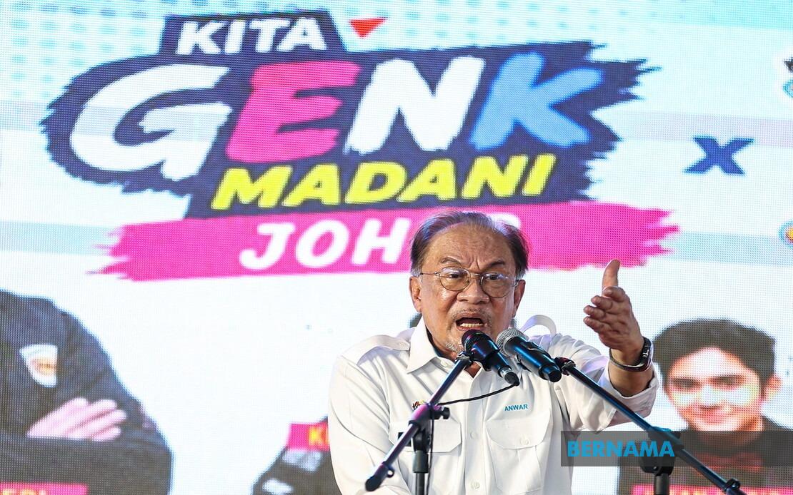 Anwar Underscores Policy Focus During Johor Campaign Push
