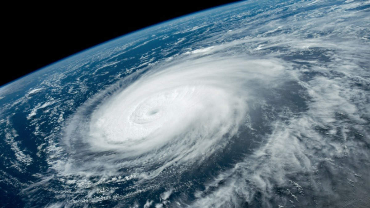 China Elevates Typhoon Dolphin Alert to Orange as Eastern Coast Prepares for Severe Weather