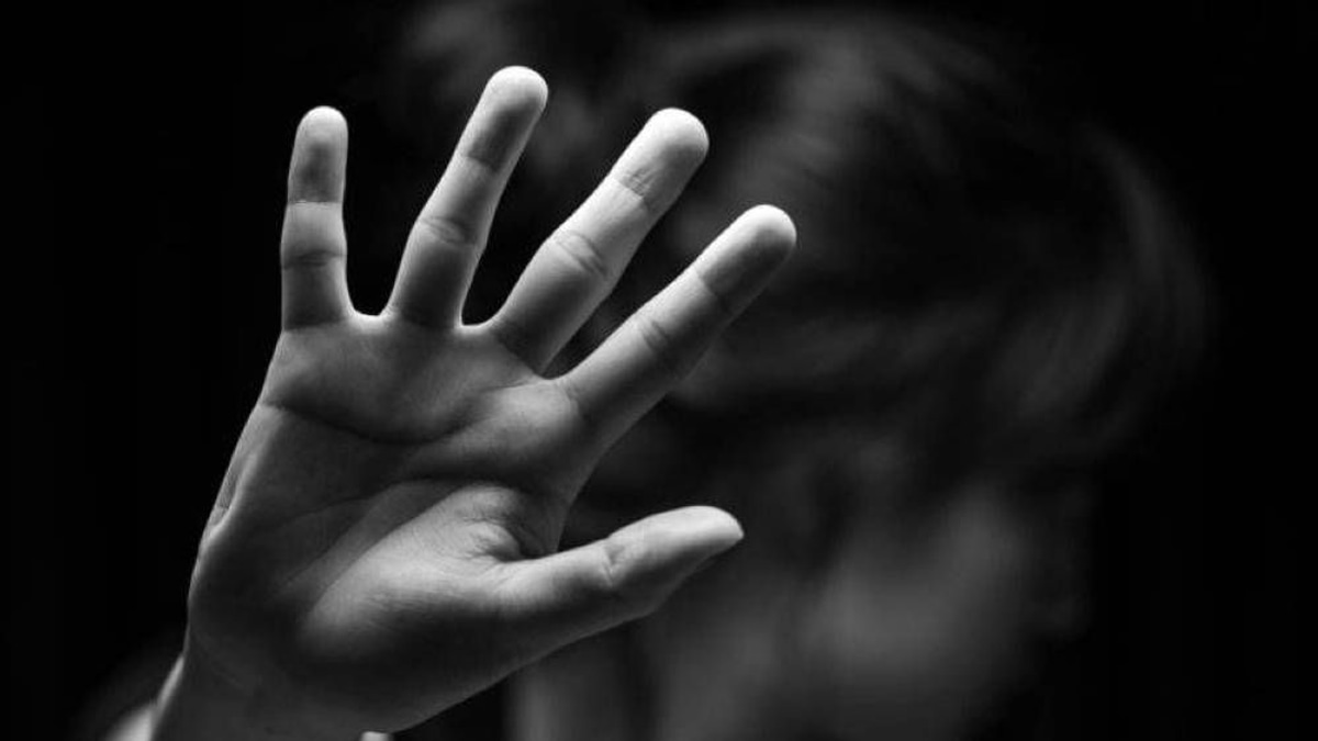 Bruneian Father Handed 27-Year Sentence for Raping 10-Year-Old Daughter
