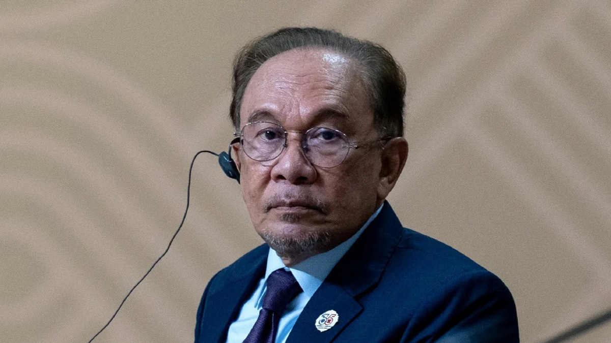 High Court Clears Anwar from Testifying in RM30 Million Lawsuit Against Vinod Sekhar
