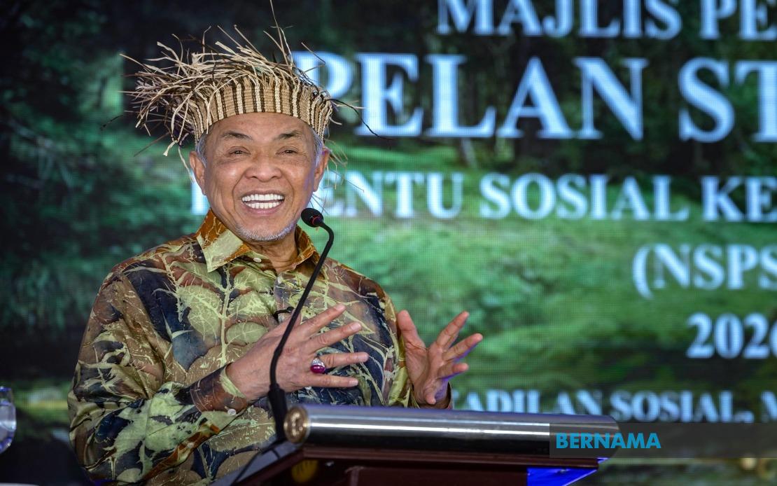 Ahmad Zahid Urges Prayer For PM Anwar's Swift Recovery After Minor Surgery
