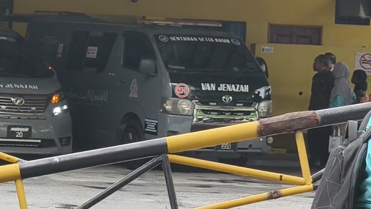 Three Family Members Killed in JIM Lorry Crash in KL; Bodies Released for Burial in Perak
