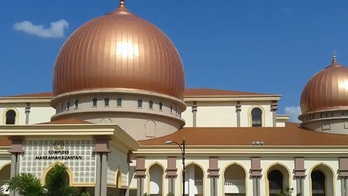 Datuk and Associate Detained Over Unauthorized Use of Pahang Royal Emblem on Documents