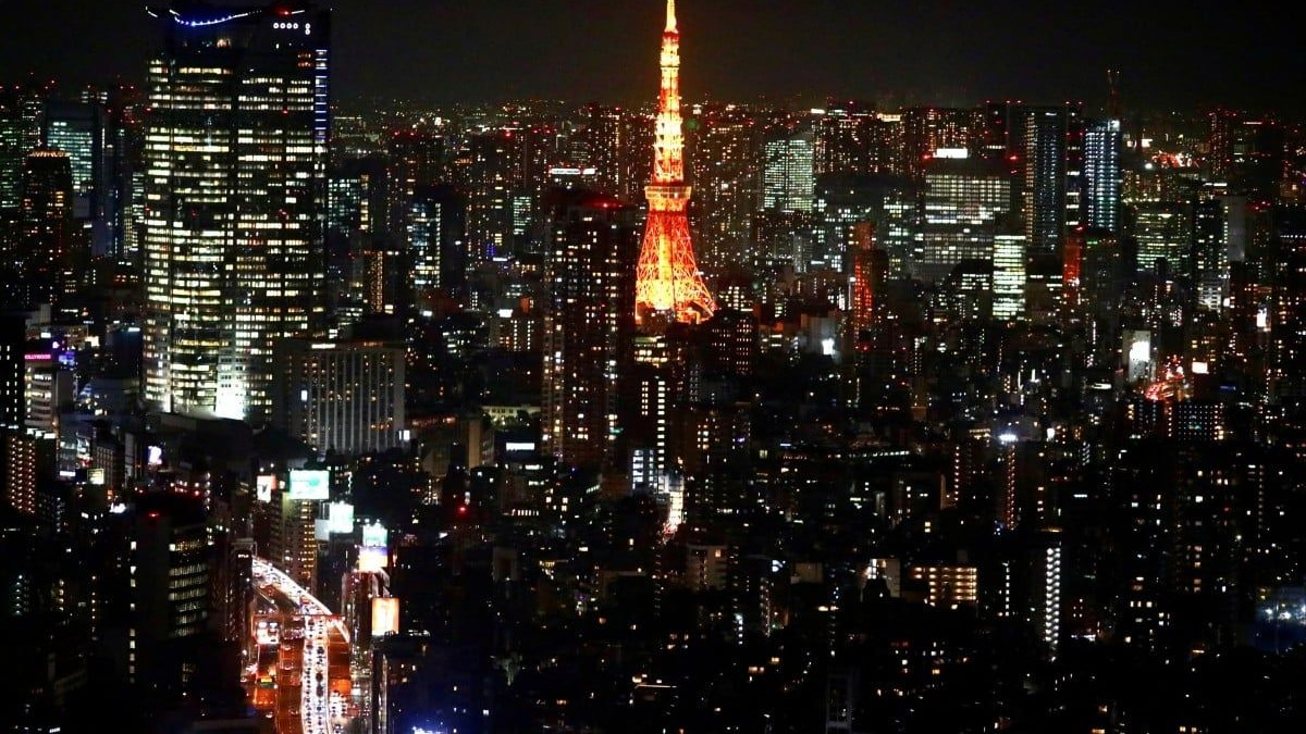Japanese Woman Arrested for Sewing Roommate's Lips Together in Bizarre Assault