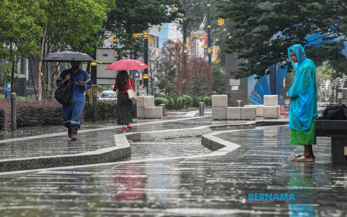 Johor Nomination Day Faces Wet Weather as Seven Districts Brace for Rain
