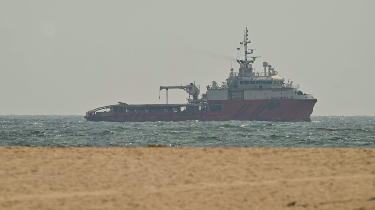 Iran and US Resume Talks on Strait of Hormuz as Ceasefire Collapses