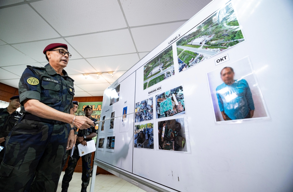GOF Busts Major E-Waste Smuggling Ring in Ipoh; RM9.39m Haul and 14 Arrests