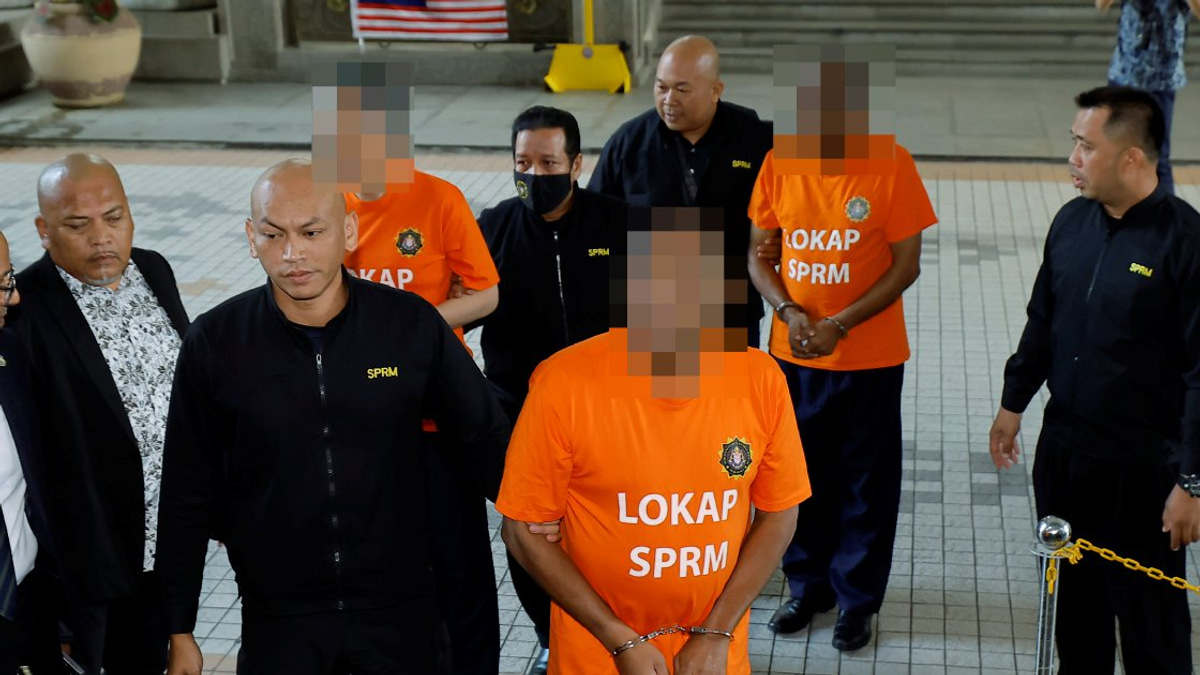 Former Tabung Haji Chief and Ex-Treasury Official Held in Seven-Day MACC Remand