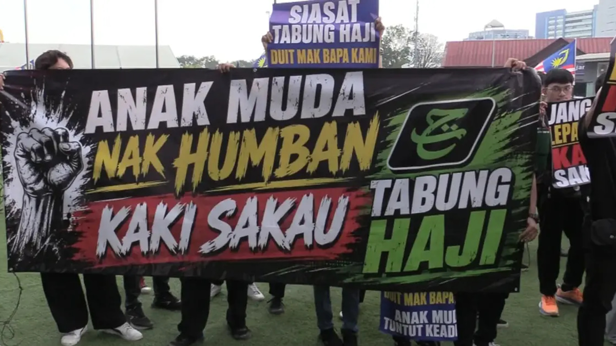 PKR Members Stage Protest at Melaka Congress, Call for Urgent Tabung Haji Inquiry