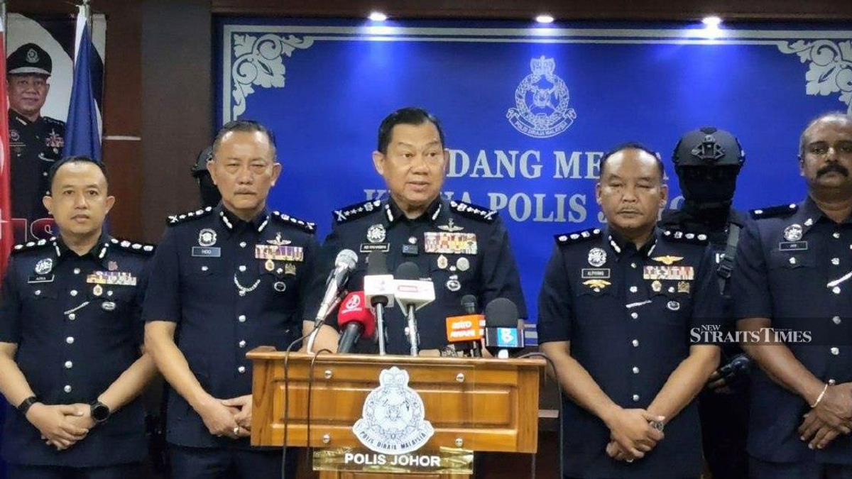 Johor Police Bust Major Meth Ring, Arrest Eight Including Teen Transporter
