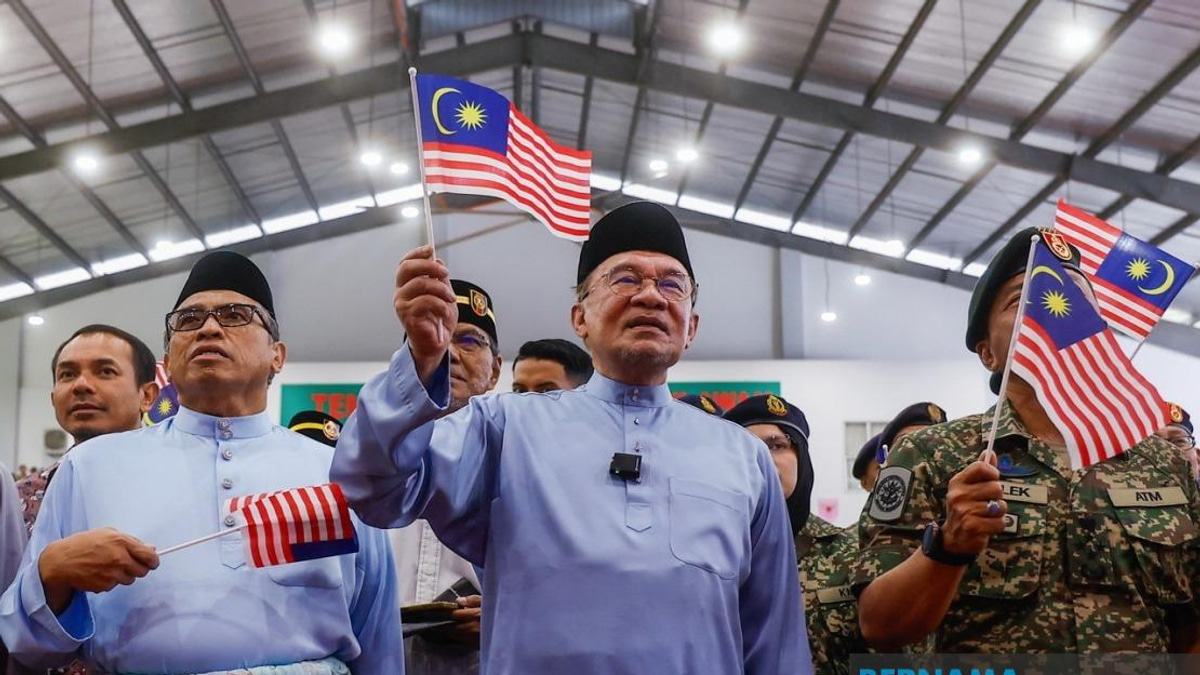 Anwar Calls for Clean Campaign in Negeri Sembilan Poll, Warns Against Slander