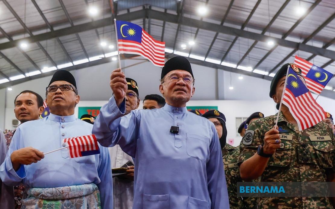 Anwar Calls for Clean Campaign in Negeri Sembilan Poll, Warns Against Slander