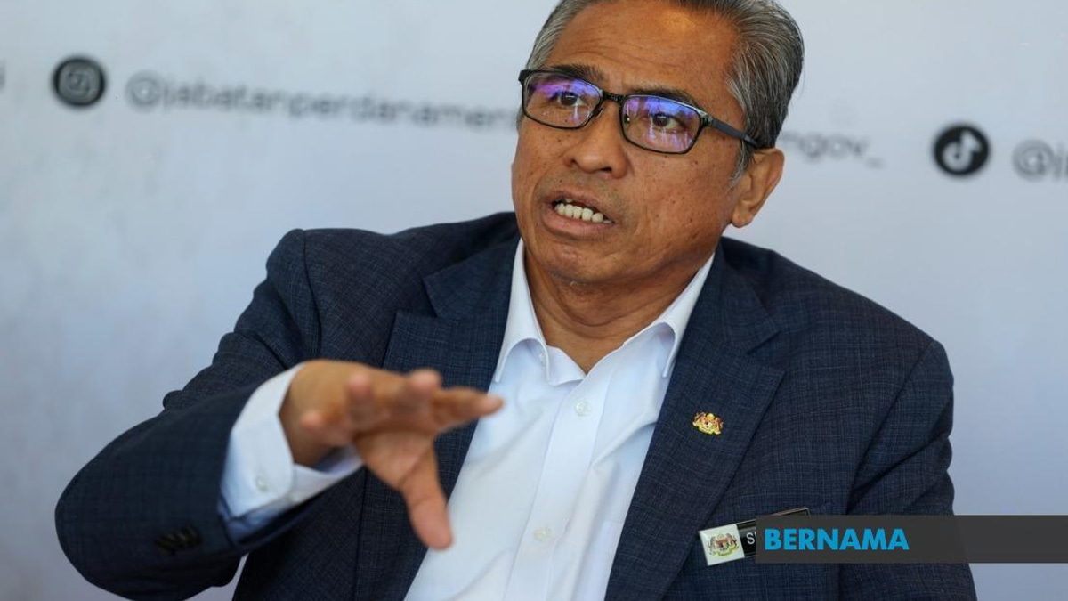 Civil Service Must Translate Malaysia's Diplomatic Gains Into Economic Growth, Says Chief Secretary