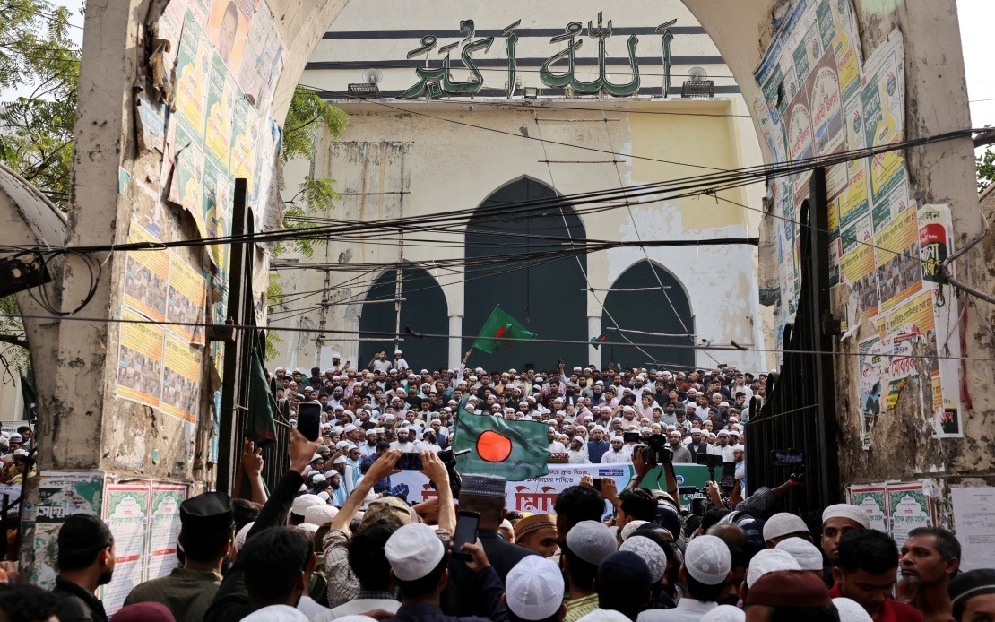 Three Bangladeshi Police Officers Sentenced to Death for Killing Protesters During 2024 Uprising
