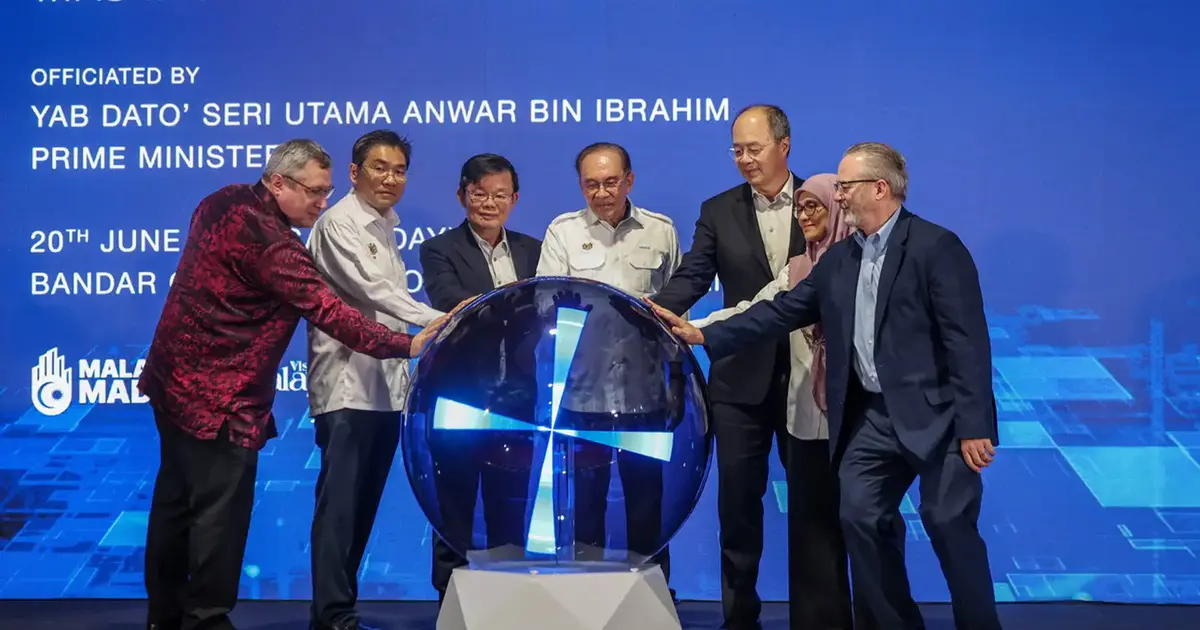 Anwar Appoints Adviser to Strengthen Semiconductor Industry-University Ties