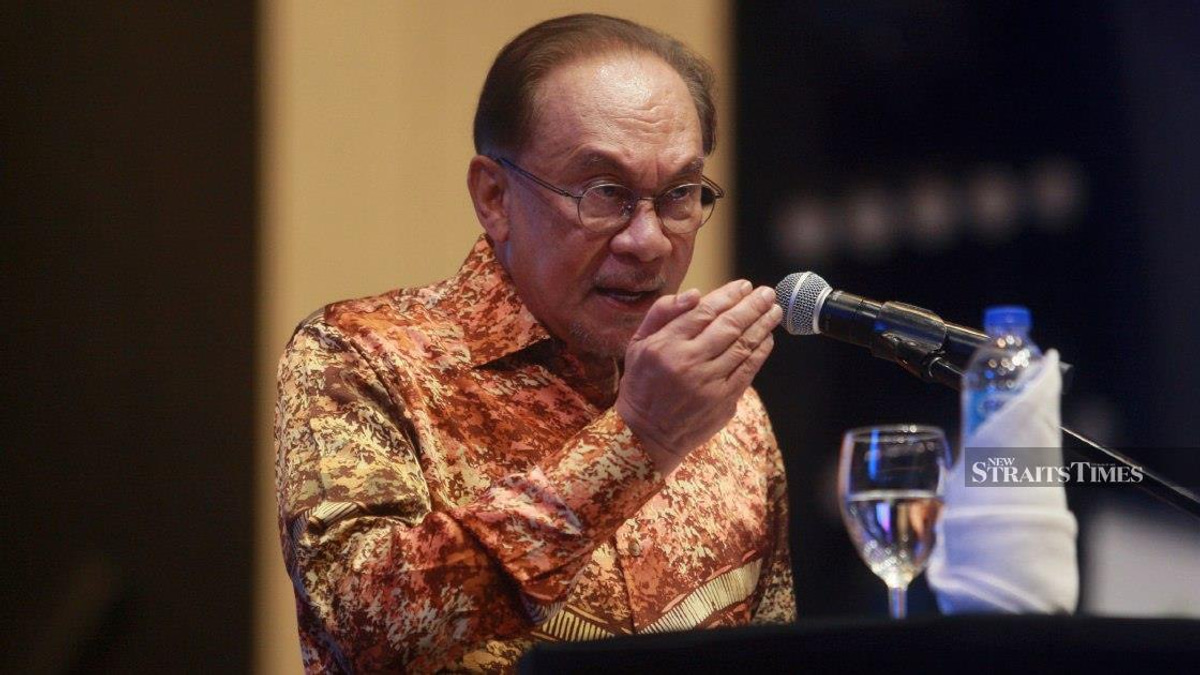 Anwar Orders Comprehensive Probe into Khazanah Subsidiary Over Governance and Financial Concerns