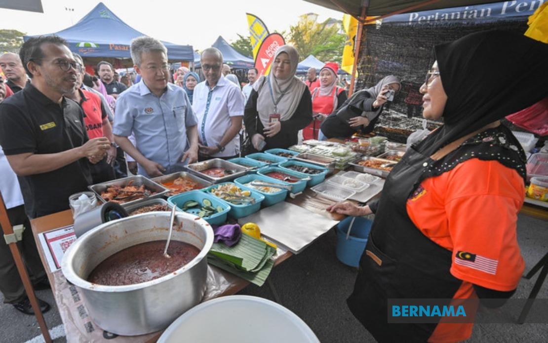 RM9.8 Billion Microfinance Push Targets Small Traders Across Malaysia