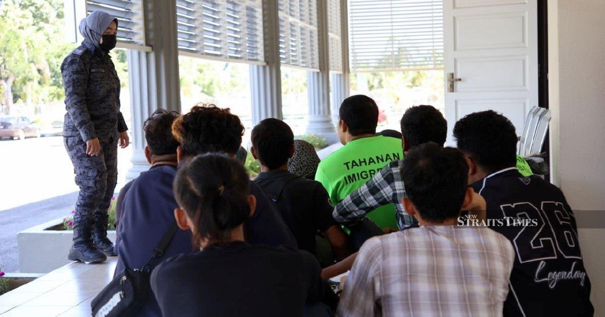 Ten undocumented migrants face court charges in Pasir Mas for overstaying and illegal entry
