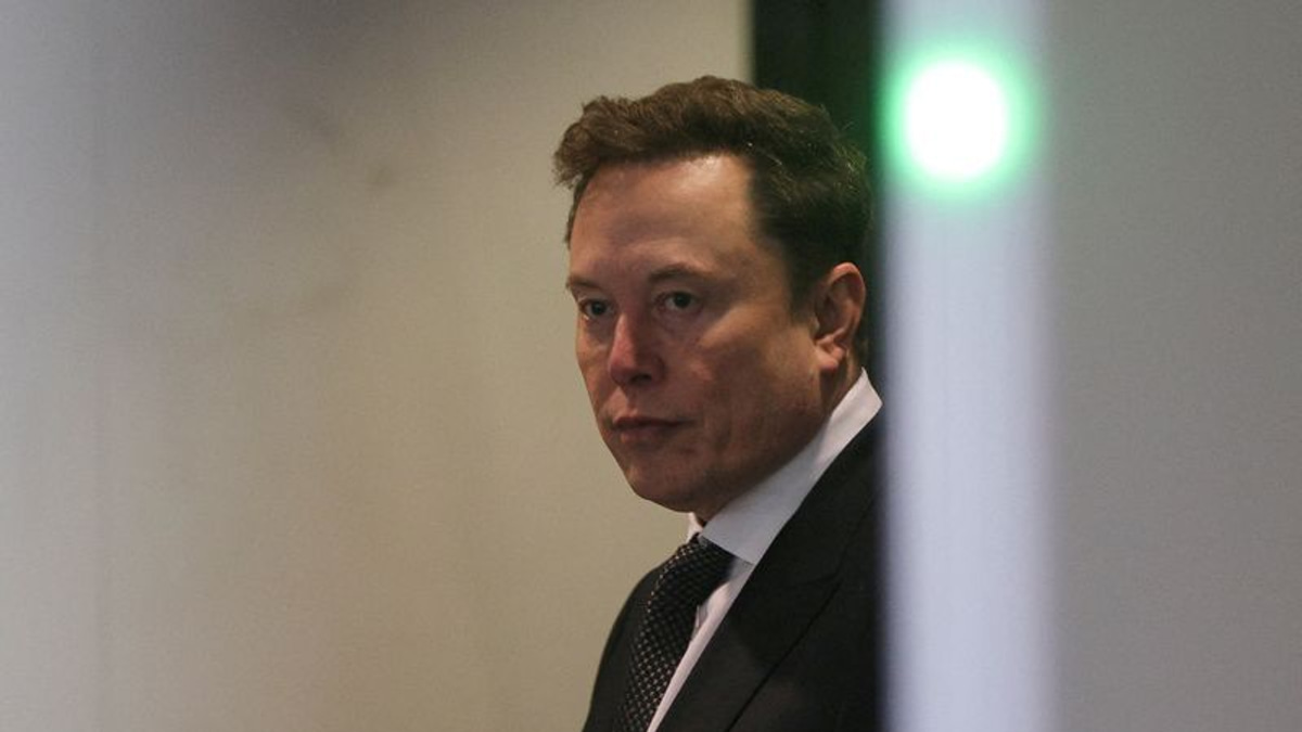 US Judge Approves Musk-SEC Settlement While Voicing Sharp Doubts Over Fairness