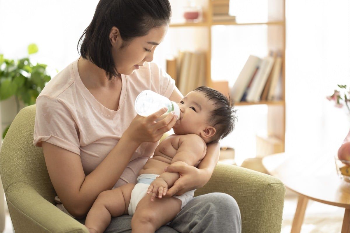 Chinese infant hospitalised after parents feed baby formula mixed with vegetable juice