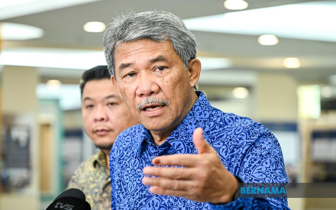 ASEAN Must Deepen Internal Trade to Become Fourth-Largest Economy by 2030, Says Mohamad