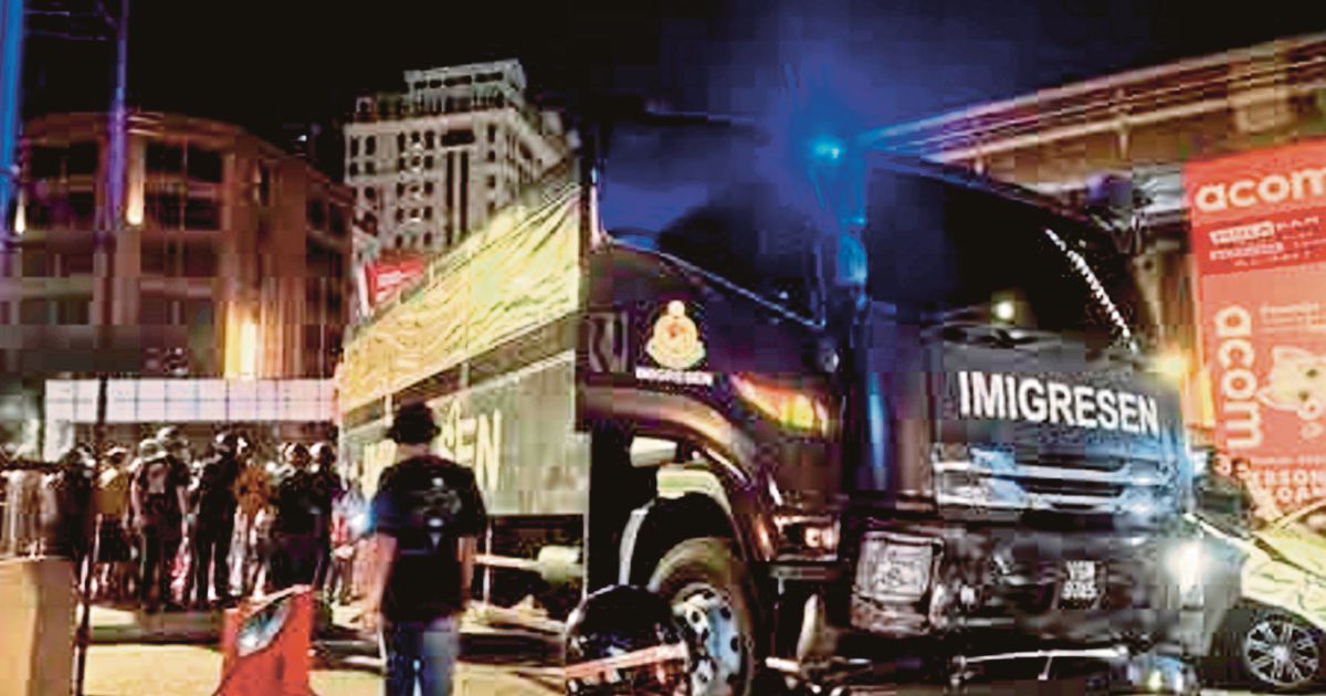 Two Drivers Remanded After Fatal Immigration Lorry Crash Kills Father and Daughters