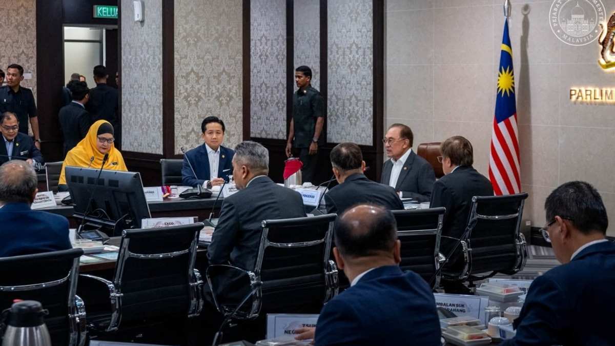 Federal-State Partnership Essential for Malaysia's Climate Action Success, Says Anwar