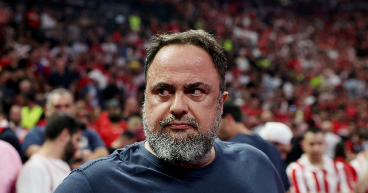 Nottingham Forest Owner Marinakis Takes Legal Action Against Crystal Palace Over Controversial Fan Banner