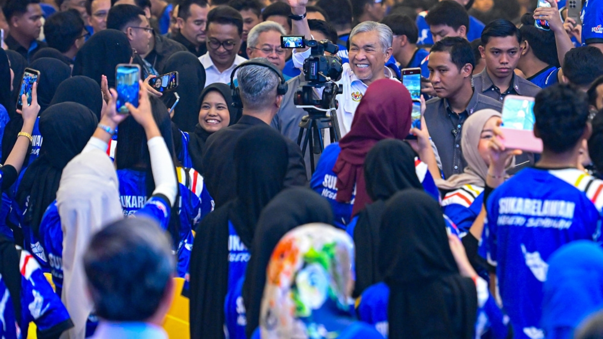 Zahid Backs Police Probe into Vote-Buying Allegations Ahead of Negeri Sembilan Election