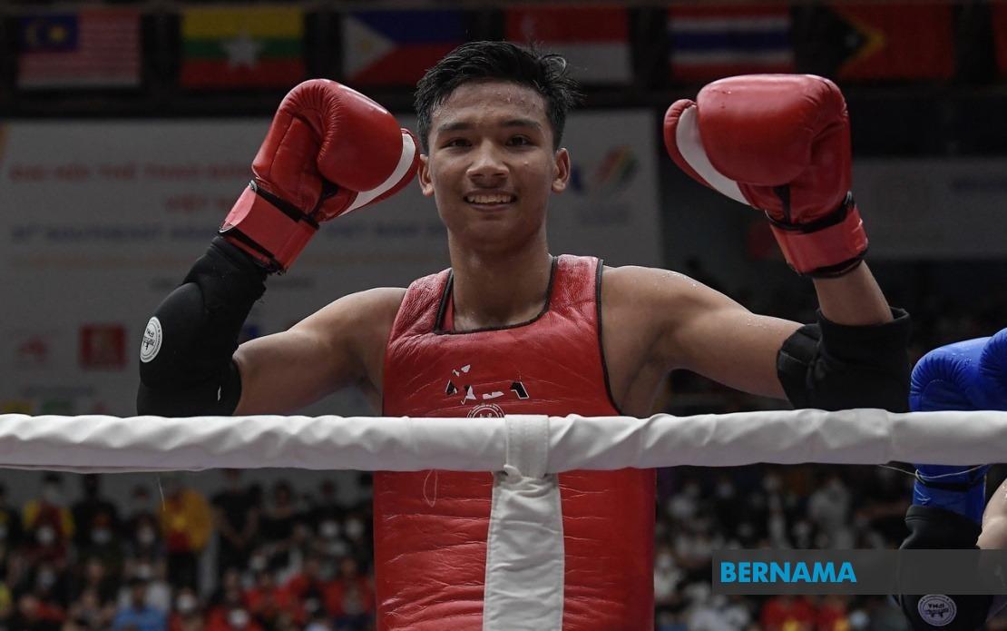 PM Anwar Rallies Support Behind Ahmad Nor Iman's Historic World Muay Thai Title Shot