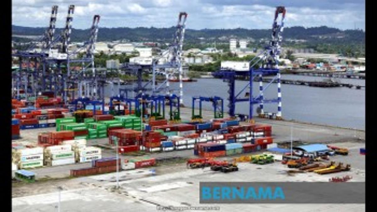 Apex Securities Lifts Malaysia's 2026 Export Growth Forecast to 26.2%, Citing Robust First-Half Performance