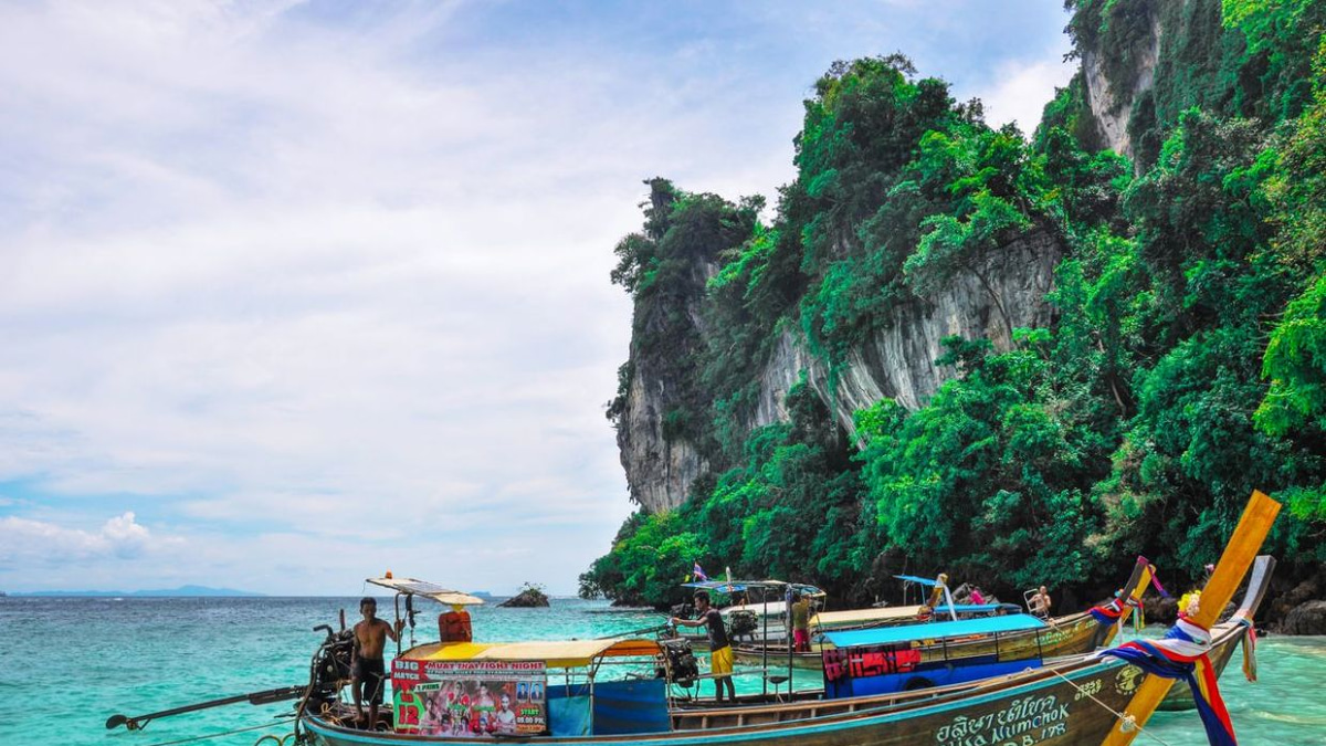 Thailand Pivots Away From Mass Tourism, Chasing Wealthier Visitors Instead