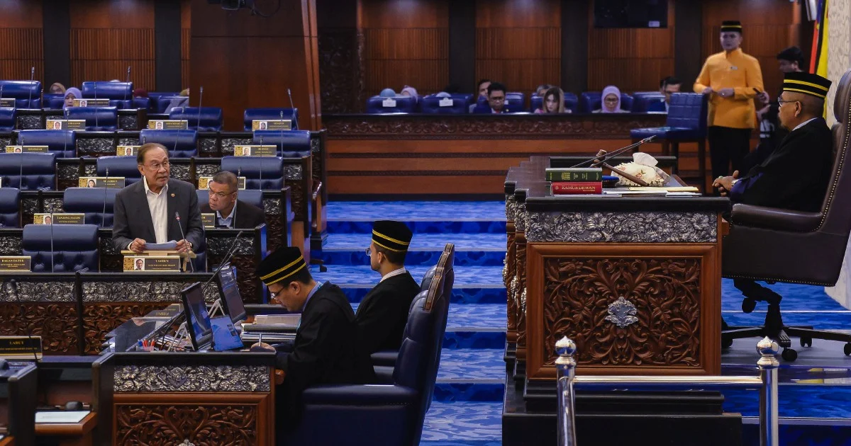 EC to Take Action Against Caretaker Governments Making Major Financial Decisions, Says Anwar Ibrahim