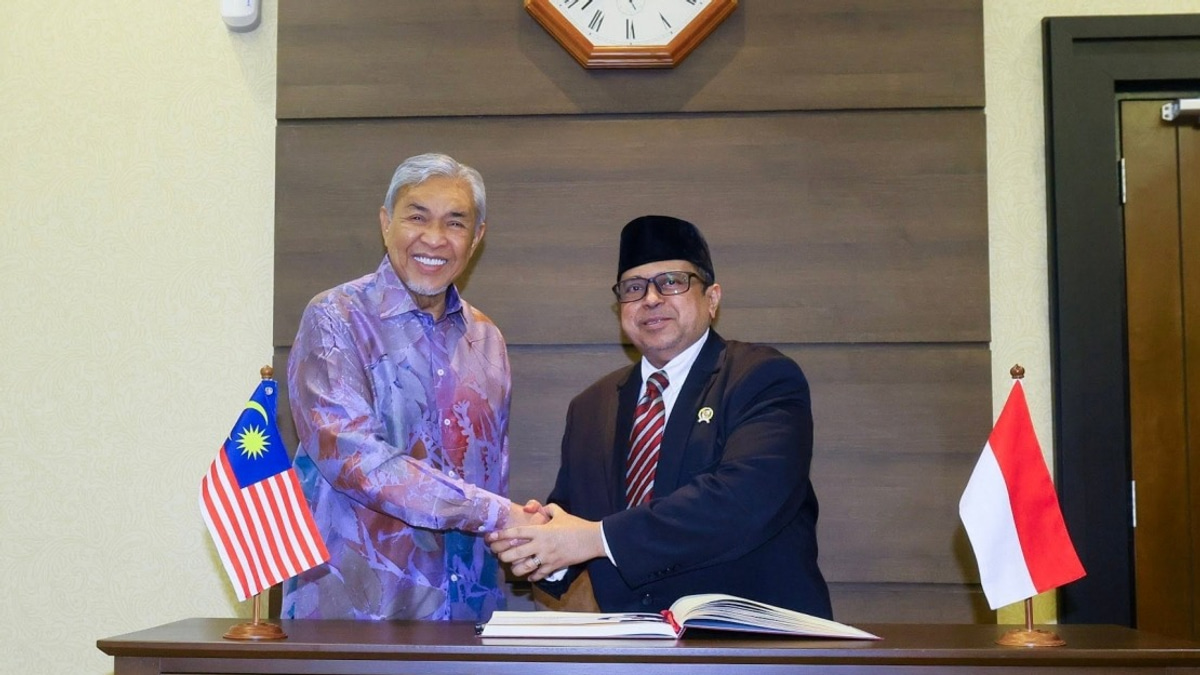 Malaysia, Indonesia to Deepen Halal Industry Ties Through New Regional Council