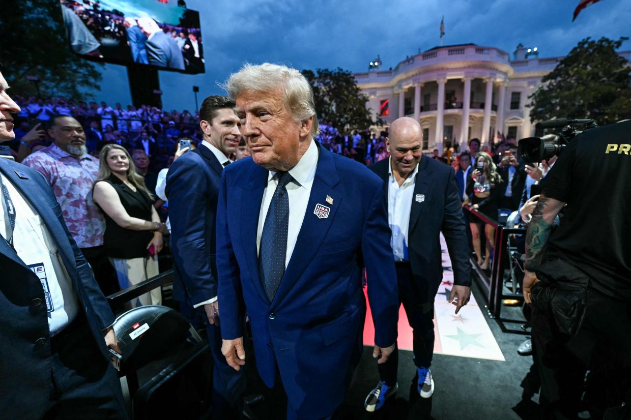 Trump Marks 80th Birthday with UFC Spectacle at White House as America Celebrates 250 Years