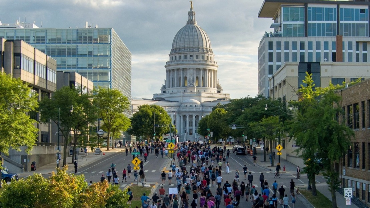 Police Shooting in Wisconsin Sparks Fresh Protests Over Use of Force