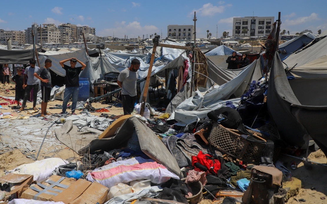 Over 90% of Gaza Strip Destroyed, Israeli Forces Control 80% of Territory, Palestinian Report Finds