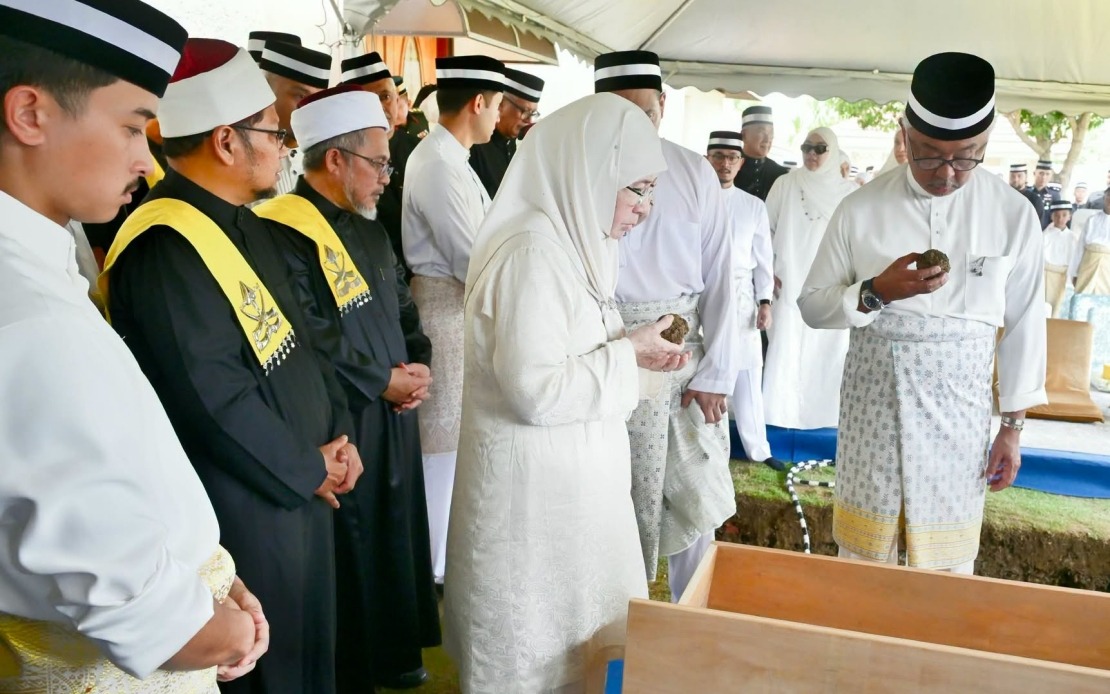 Pahang Royal Family Enters Three-Day Period of Mourning for Tengku Puteri Seri Kemala