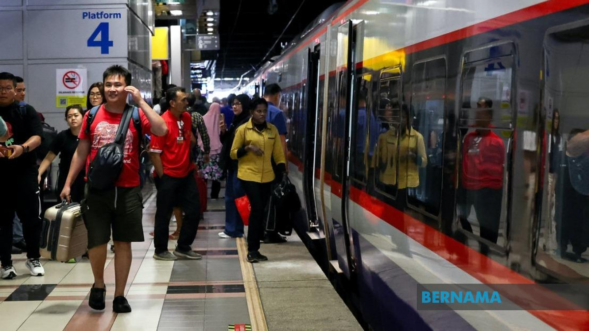 KTMB Rolls Out 7,464 Extra ETS Seats With 20% Discount for Johor Election Weekend